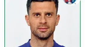 Thiago Motta sulle figurine Panini Uefa EURO2016 con gli ultimi aggiornamenti.ANSA/PANINI ANSA PROVIDES ACCESS TO THIS HANDOUT PHOTO TO BE USED SOLELY TO ILLUSTRATE NEWS REPORTING OR COMMENTARY ON THE FACTS OR EVENTS DEPICTED IN THIS IMAGE; NO ARCHIVING; NO LICENSING