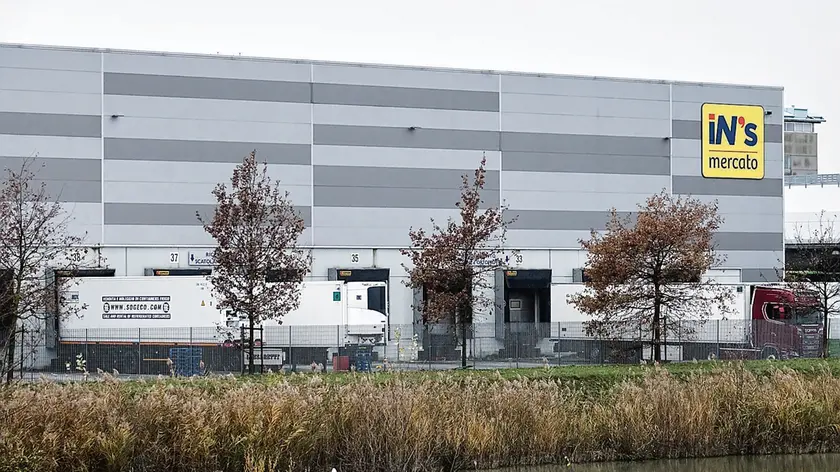 Il magazzino logistico di In’s (gruppo Pam) a Dese