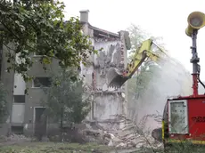 Abbattimento della palazzina al civico 91 delle vaschette in via Pasini a Marghera