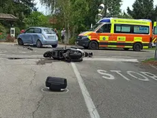 Lo scooterone e la Lancia Y coinvolti nell’incidente