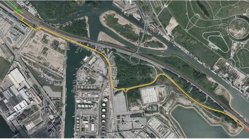 Il tracciato della pista ciclabile dal Vega fino al ponte della Libertà
