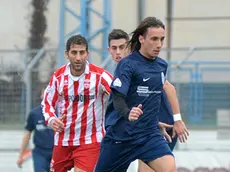 (CRUCCU) SAN DONA' DI PIAVE 16/12/2012 MATTEO BOEM.SANDONAJESOLO (MAGLIA BLU) VS SACILESE.N¡9 BALDROCCO (SANDONAJESOLO)..