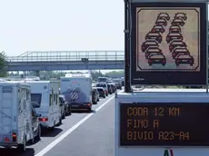 Giorni da bollino giallo e rosso: code in autostrada A4