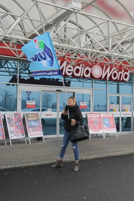 Foto Agenzia Candussi/ Artico/ Mestre, zona Auchan/ Sciopero dei dipendenti di Media World