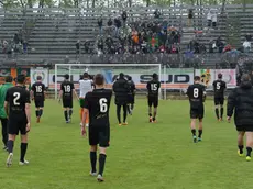 Interpress/M.Tagliapietra Venezia 01.05.2015.- Calcio Venezia/Pro Patria. 1-2. Giocatori a fine partita.