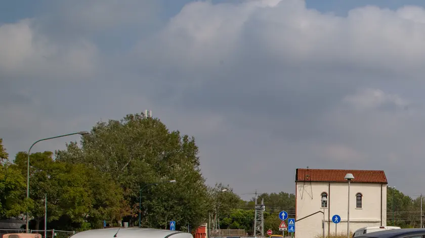 Marghera parking dei Pili / dei Petroli esaurito. difficoltà di parcheggio per i pendolari e turisti
