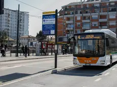 Agenzia Candussi. Pendolari a Piazzale Cialdini, Mestre.