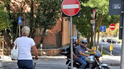 TOME TREVISO DEGRADO PISTE CICLABILI IN CITTA', IN FOTO VIALE D'ALVIANO AGENZIA FOTOGRAFICA FOTOFILM