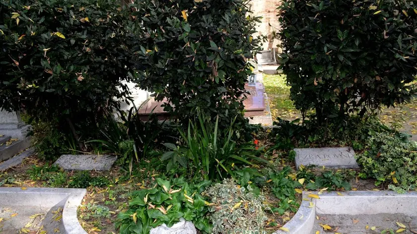Interpress/Mazzega Venezia, 30.10.2017.- Isola di San Michele - Nella foto il Cimitero con la tomba di Ezra Pound