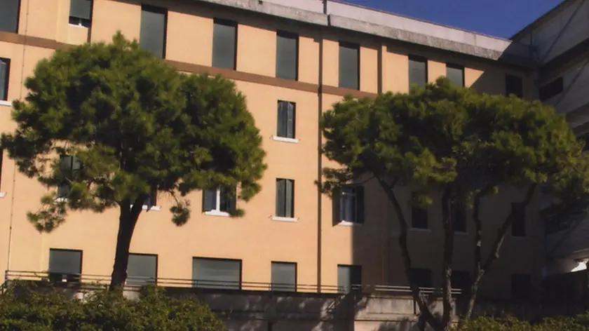 Primi cinque casi all’interno del Carlo Steeb del Lido