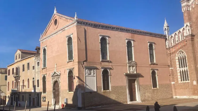 L’edificio che ospita la parrocchia della Madonna dell’Orto