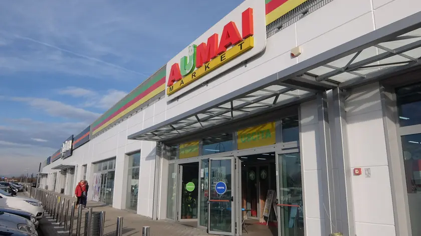 Foto Agenzia Candussi/ Scattolin/ Mestre, AUMAI, via Pionara 2/ Spaccata AUMAI zona Auchan