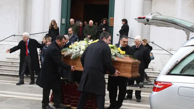 Funerale di Maria Laura Fontana in Duomo a Mestre