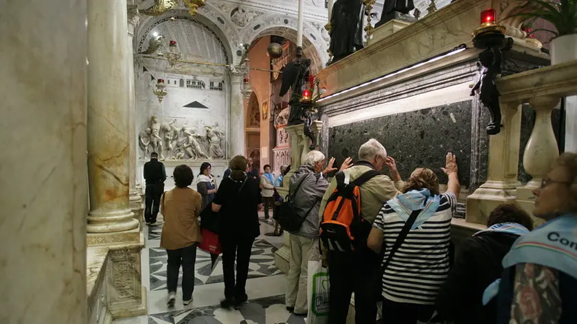 PIEROBON - BASILICA DEL SANTO , ALTORILIEVI RAFFIGURANTI I MIRACOLI DEL SANTO