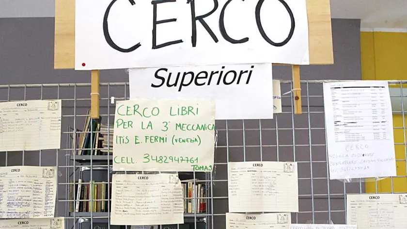 PELLICANI MESTRE: LIBRI SECONDA MANO