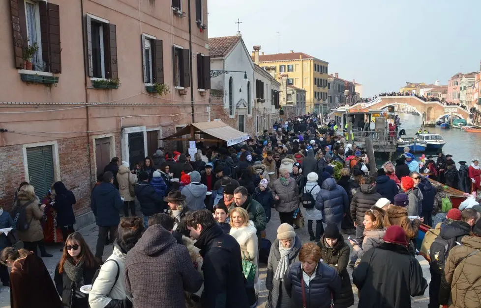 Interpress/Gf.Tagliapietra.Venezia,24.01.2016.- Carnevale.ristoro in rio di cannaregio