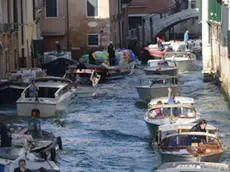 Interpress/M.Tagliapietra Venezia 25.10.2017.- Traffico in rio novo.