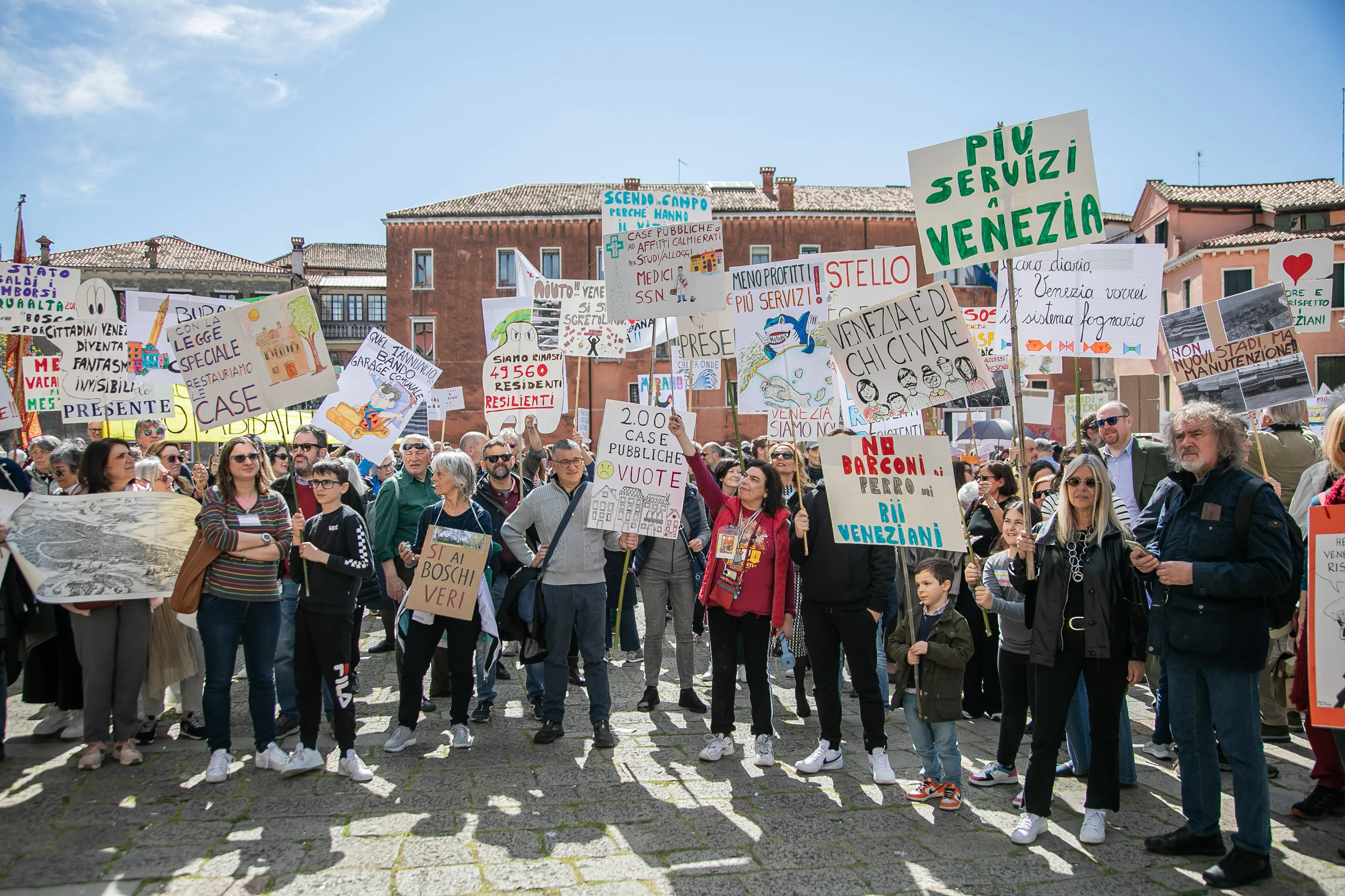 Venezia, sant angelo. 16.4.23 Manifestazione per la salvaguardia di Venezia