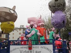 Sfilata dei carri di Carnevale per le vie di Marghera