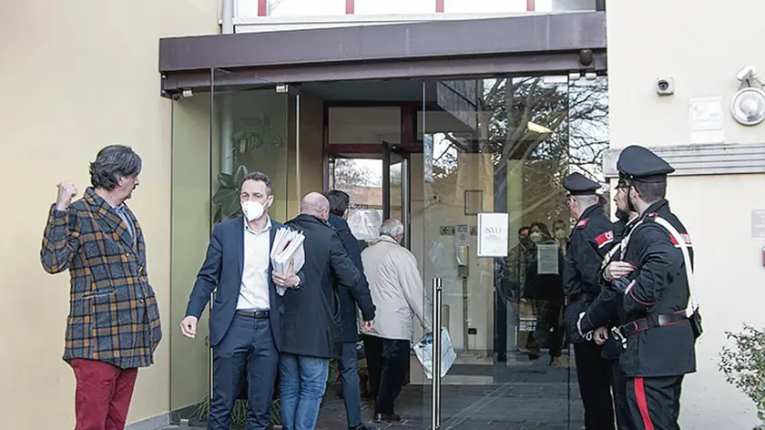 L’ingresso della casa di riposo “Monumento ai Caduti”, travolta dallo scandalo
