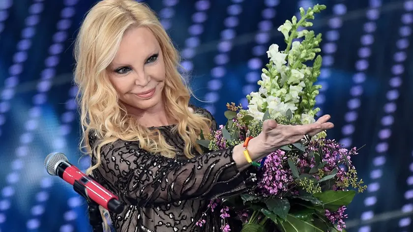 Italian singer Patty Pravo performs on stage during the Sanremo Italian Song Festival, at the Ariston theater in Sanremo, Italy, 10 February 2016. The 66th Festival della Canzone Italiana runs from 09 to 13 February. ANSA/ETTORE FERRARI