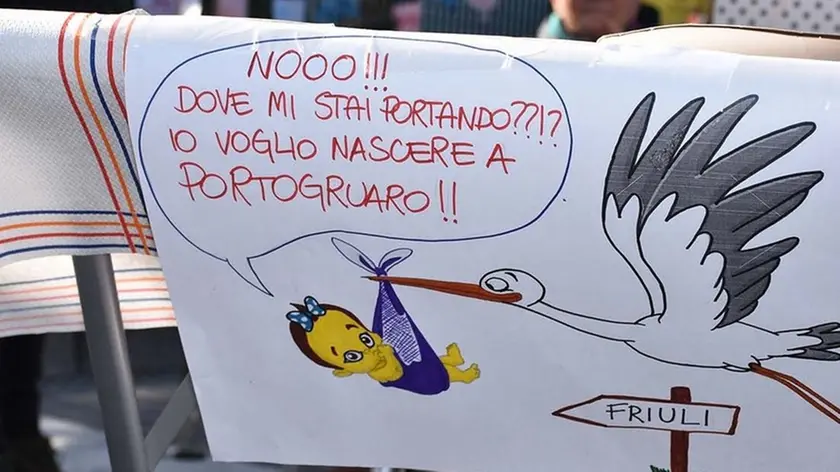 DE POLO - DINO TOMMASELLA - PORTOGRUARO - MANIFESTAZIONE DIFESA OSPEDALE