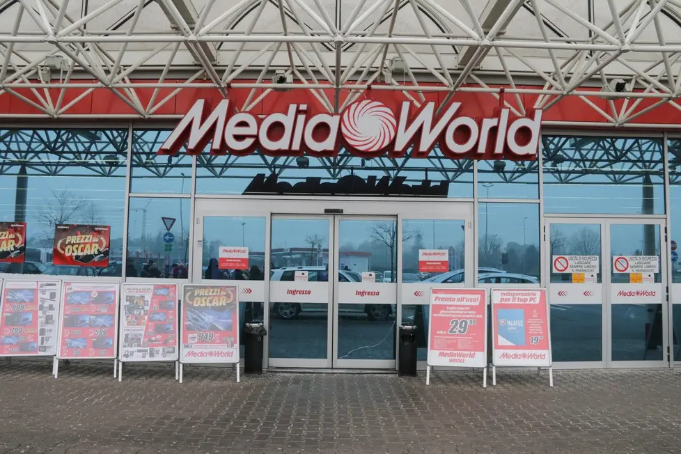Foto Agenzia Candussi/ Artico/ Mestre, zona Auchan/ Sciopero dei dipendenti di Media World