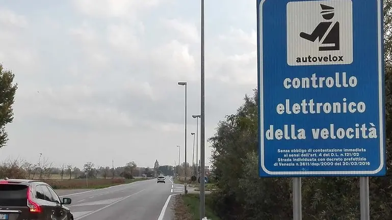 DE POLO - DINO TOMMASELLA - S. MICHELE AL T. - NUOVI AUTOVELOX SULLA STRADA PER BIBIONE VICINO A VIA MARINELLA