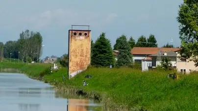 SAN DONA' DI P. - FAGAVANIN - VATTOELLA - IL CANALE SULLA SPONDA DI VIA CANAL NAVIGABILE