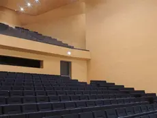 SAN DONA' DI P. - DINO TOMMASELLA - COLUCCI- interno teatro astra