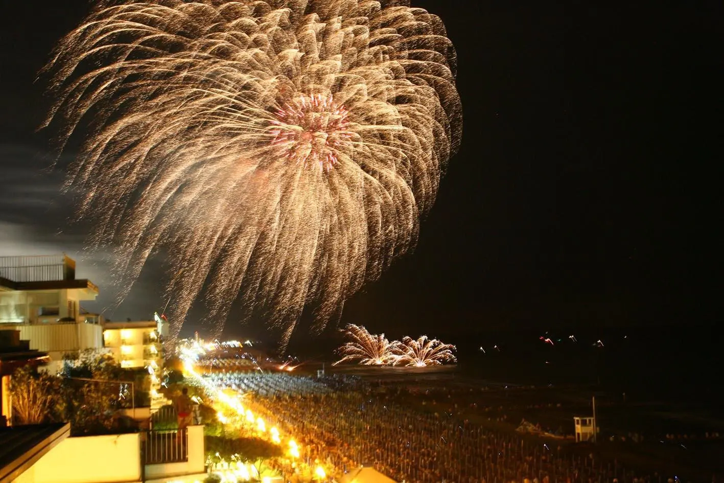 FOTO GAVAGNIN JESOLO FUOCHI DI FERRAGOSTO 2006 -