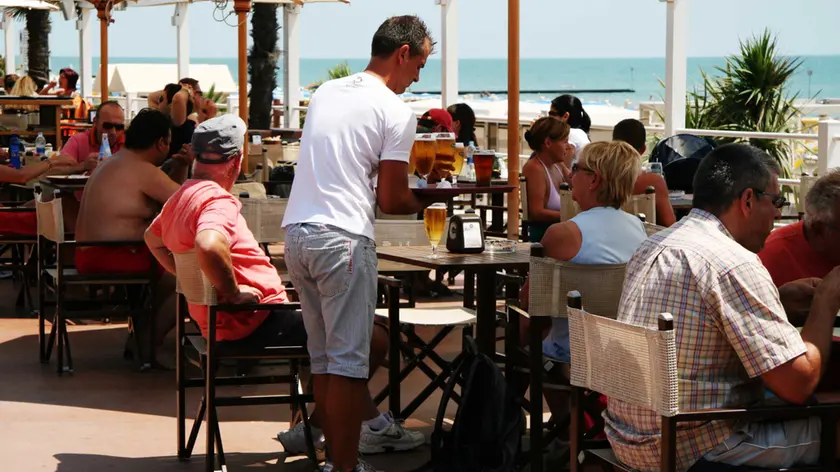 CAIAFFA JESOLO: LAVORO PRECARIO STAGIONALE..