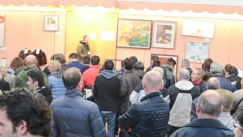 GIORNALISTA: Baschieri .AGENZIA FOTO: Candussi.LUOGO: Casa aste, via Flaminia, Mestre.DESCRIZIONE: asta di oggetti smarriti nel comune di Venezia