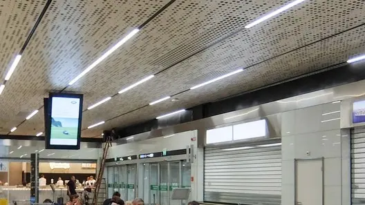 Foto Agenzia Candussi/CScattolin/ Tessera, aeroporto Marco Polo/ La nuova area del terminal passeggeri apre al pubblico