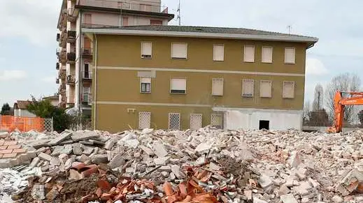 Domolizione Edificio per cortuzione edificio commericale Oriago, 21/02/2020 Foto A. Gilardi/Ag. Lorenzo Pòrcile