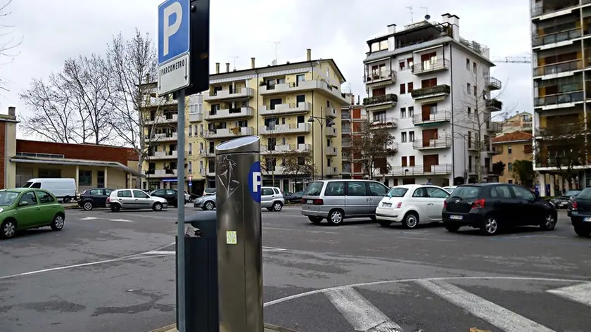 COLUCCI - DINO TOMMASELLA - SAN DONA' DI P. - PARCOMETRI E PARCHEGGIO DI PIAZZA RIZZO
