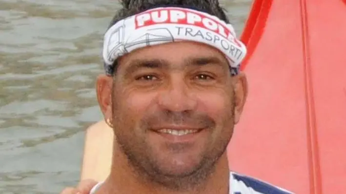 Interpress/Mazzega Vitucci Venezia, 31.08.2012.- Regata Storica, equipaggi gondolini a due remi.- Nella foto: 5 Rosso Redolfi Tezzat Ivo e D'Este Giampaolo.-