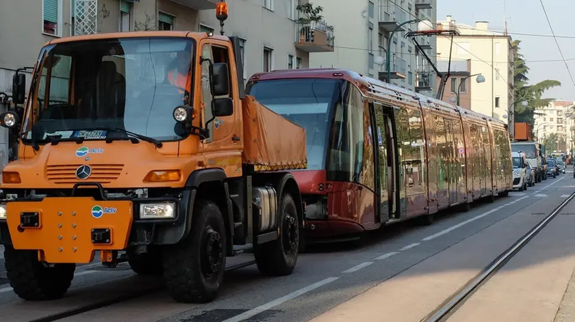 Prove del tram in viale San Marco a Mestre