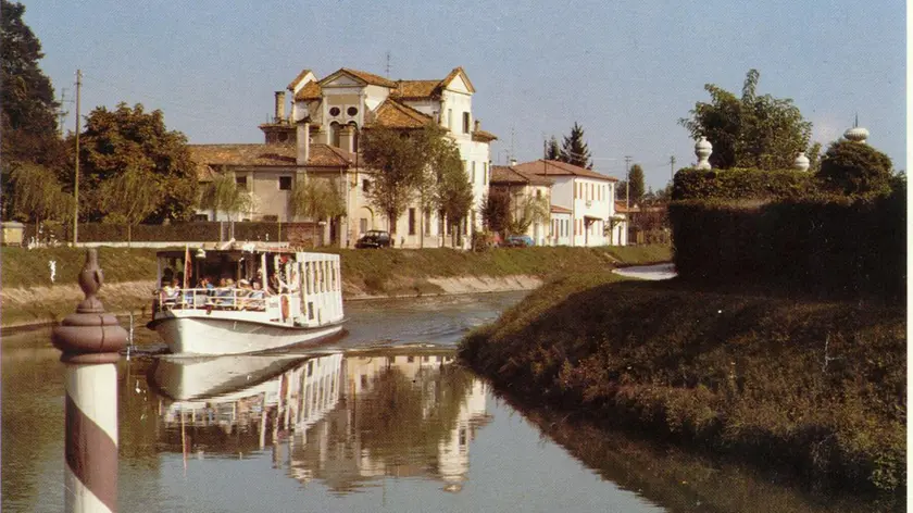 FOTO SIMBOLO DELLA RIVIERA DEL BRENTA Uno scorcio della Riviera del Brenta