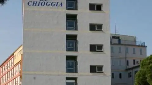 Morsego: mph02a Ruggero Donaggio..Chioggia: ospedale due servizi. ospedale ed antenne