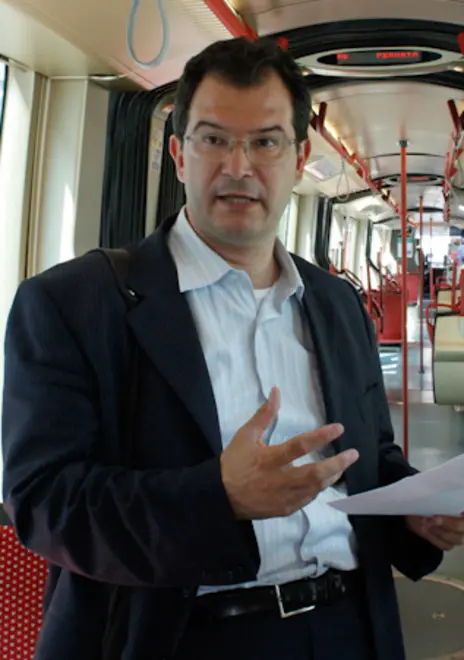 agenzia candussi. Conferenza stampa nel tram da Mestre Piazzale Cialdini a Venezia Piazzale Roma, con l'assessore Renato Boraso.