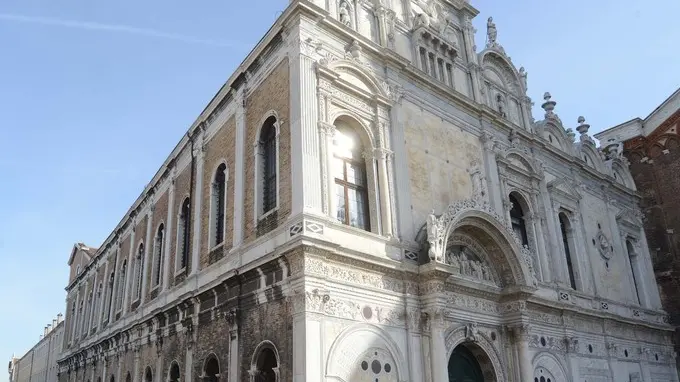 Interpress/M.Tagliapietra Venezia 25.10.2017.- Lavori in corso facciata Ospedale civile di Venezia fondamenta mendicanti.