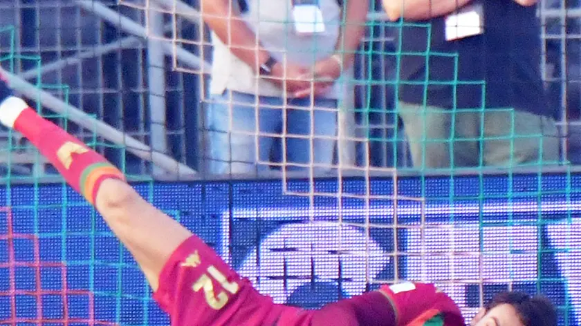 Una bella parata di Bruno Bertinato contro il Parma (foto Interpress)