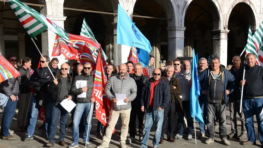 Interpress/M.Tagliapietra Venezia 30.10.2017.- Volantinaggio Italgas a Rialto.