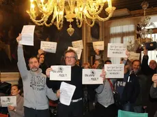 Interpress/Mazzega Pellicani Venezia, 13.01.2014.- Comune di Venezia, Consiglio Comunale, lavoratori del Comune di Venezia in agitazione per la drastica riduzione degli stipendi.-