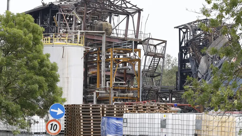 La 3V Sigma distrutta dopo il maxi rogo del maggio 2020