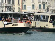 Interpress/M.Tagliapietra Venezia 01.04.2014.- Vaporetti actv in canal grande