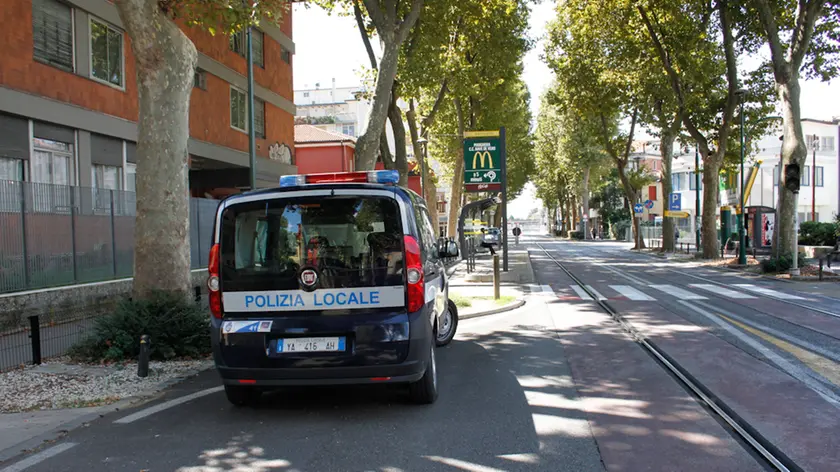 Prove passaggio del tram sottopasso stazione di Mestre. Nella foto: via Capuccina Mestre