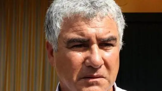 testina vittorio basso - Vittorio Bisso ex assessore a Dolo e' dirimpettaio della famiglia Longo