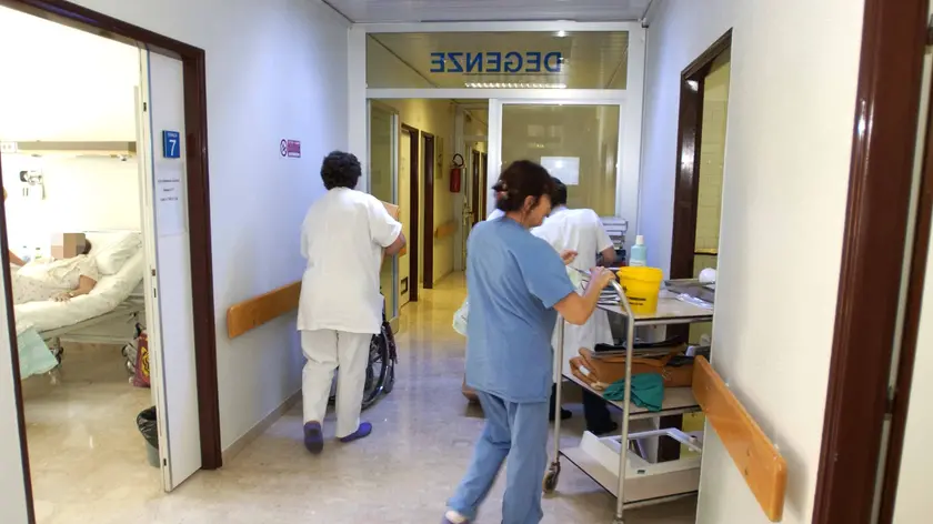 Infermiera a processo per non aver dato i farmaci ai pazienti